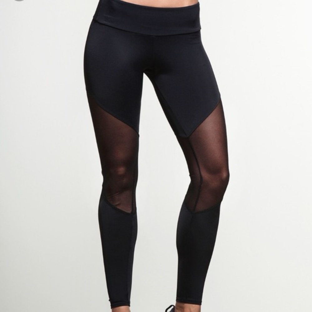 Onzie Black Mesh Leggings
